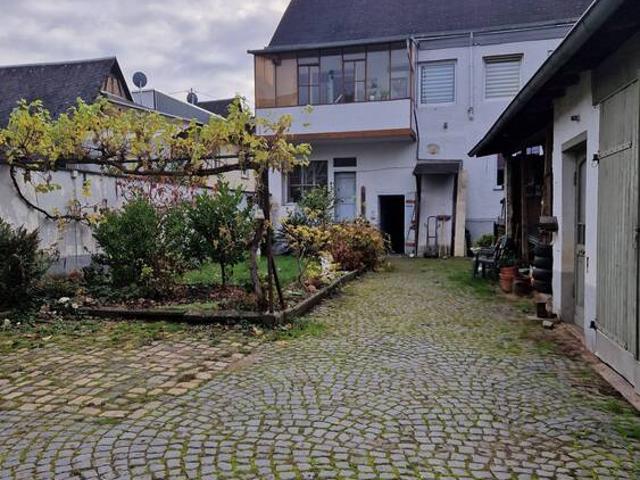 Haus kaufen in Neuendorf, Koblenz