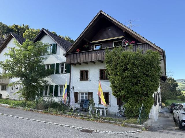 Mehrfamilienhaus kaufen in Fisibach, Aargau