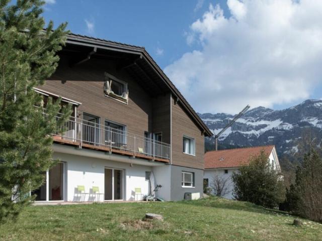 Mehrfamilienhaus kaufen in Lü