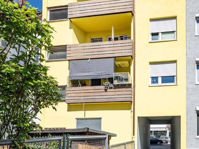 Mehrfamilienhaus kaufen in Neu-Ulm, Bayern