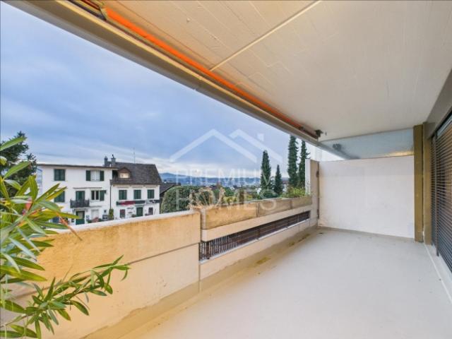 Wohnung kaufen in Stäfa, Zürich