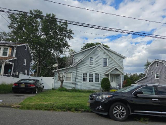 House for sale in Avenel, New Jersey