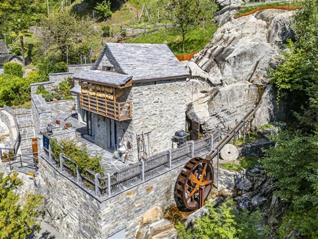 Zweifamilienhaus kaufen in Gerra, Verzasca, Tessin