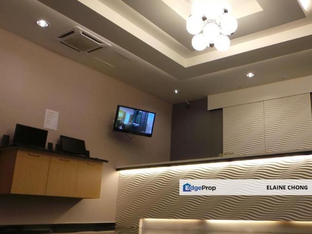 Shop for sale in Malaka