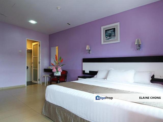 Shop for sale in Malaka