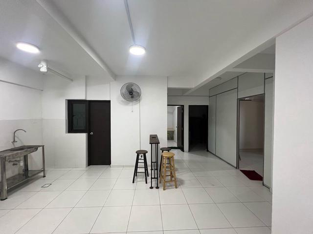 Serviced Residence for sale in Malaka
