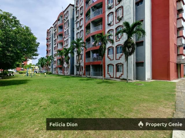 Apartment for sale in Malaka