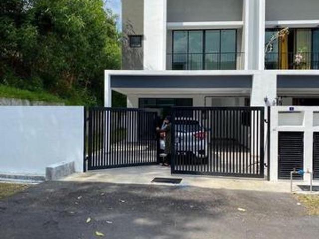 Terraced House for sale in Cheng, Malaka