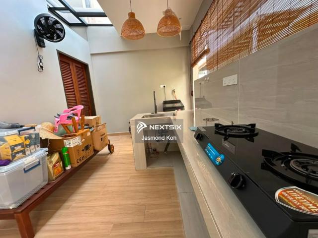 Residential House for sale in Malaka