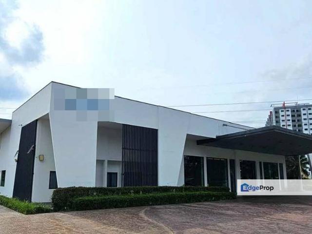 Shop for rent in Malaka