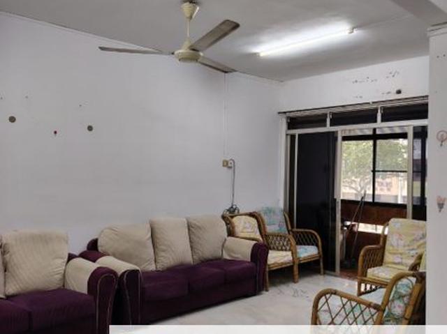 Condominium for rent in Malaka