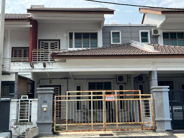 Terraced House for sale in Cheng, Malaka