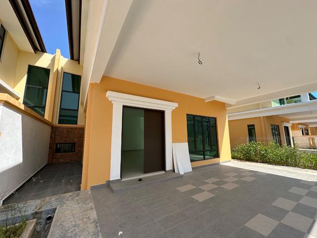 Residential House for sale in Malaka