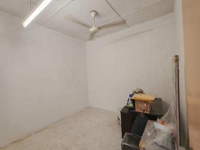 Terraced House for sale in Malaka