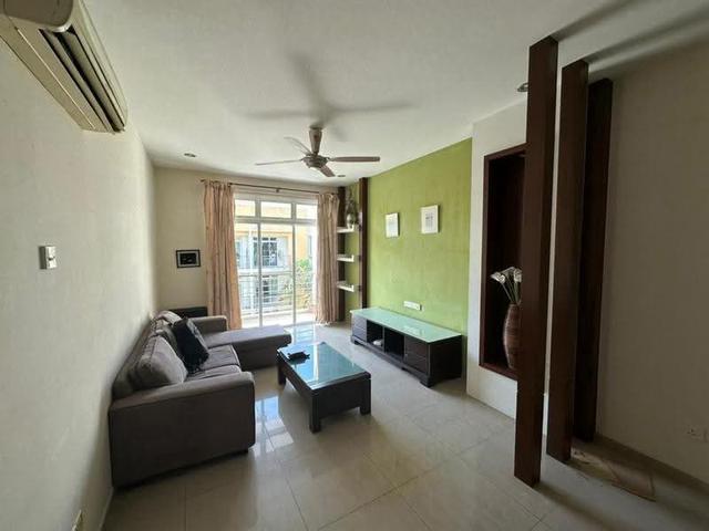 Condominium for sale in Malaka