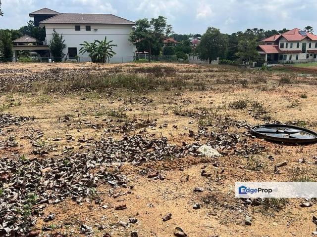 House for sale in Malaka