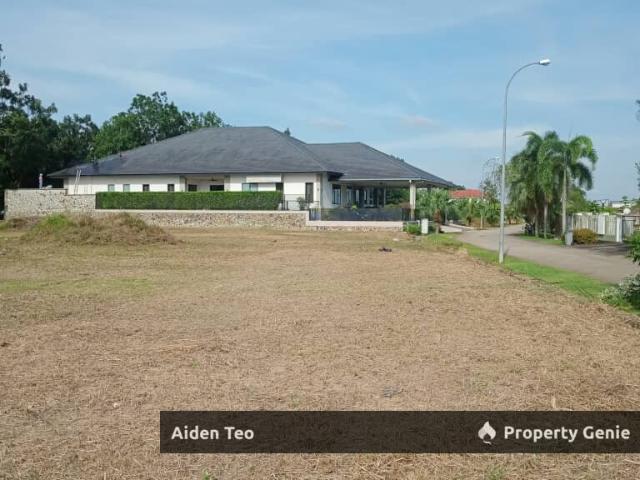 Property for sale in Malaka