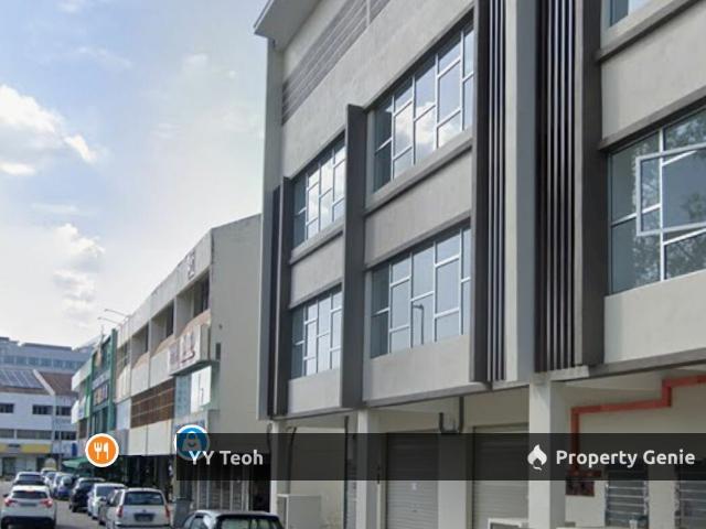 Shop for rent in Malaka
