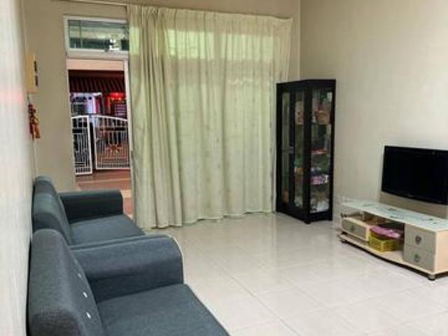 Terraced House for sale in Rembia, Malaka