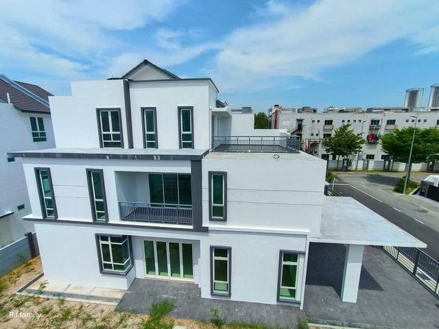 Residential House for sale in Malaka