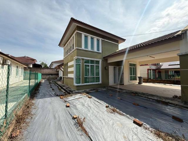 Bungalow for sale in Krubong, Malaka
