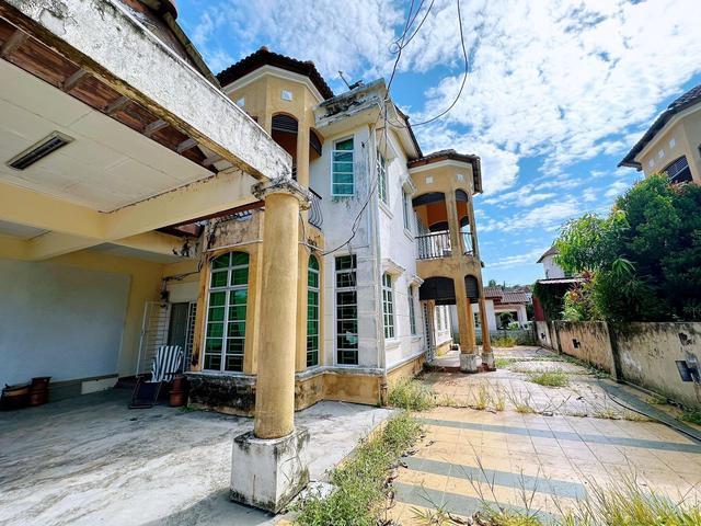 Residential House for sale in Malaka