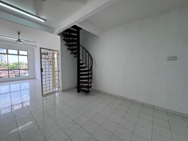 Apartment for sale in Malaka
