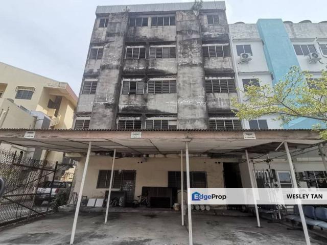 Shop for sale in Malaka