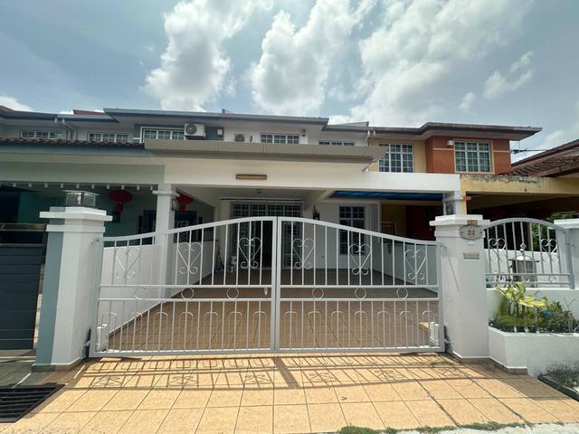 Terraced House for sale in Semabok, Malaka