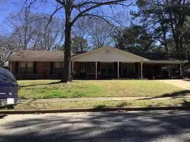 House for sale in Montgomery