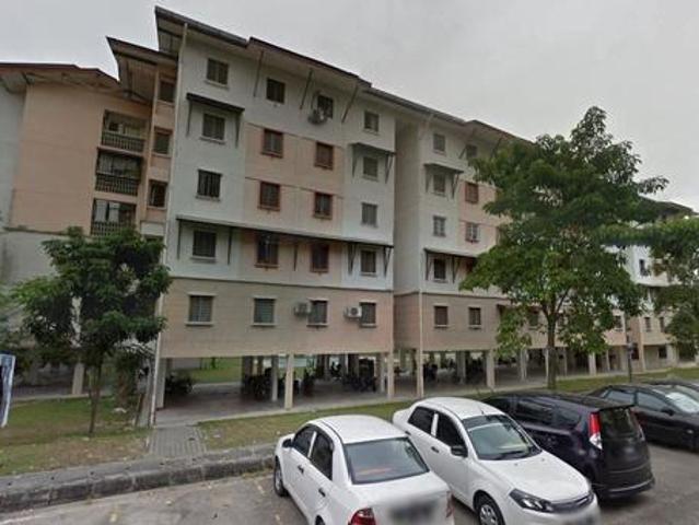 Flat for sale in Petaling, Alam Impian