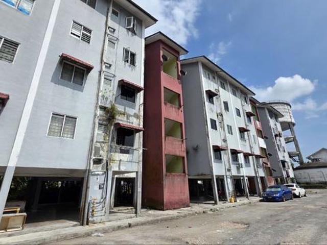 Flat for sale in Bukit Ledang, Johor