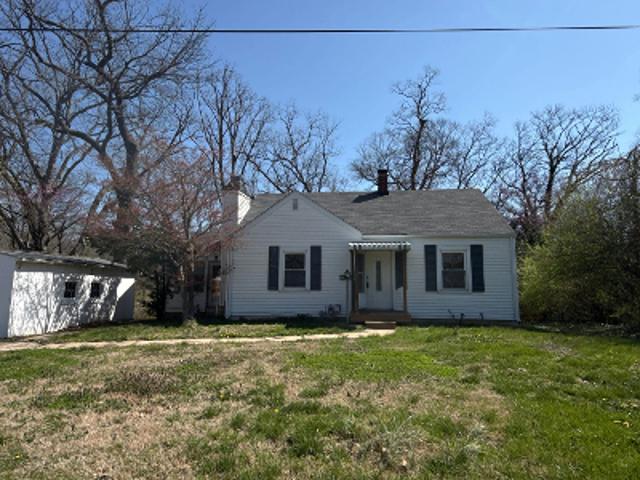 House for sale in Belleville, Illinois