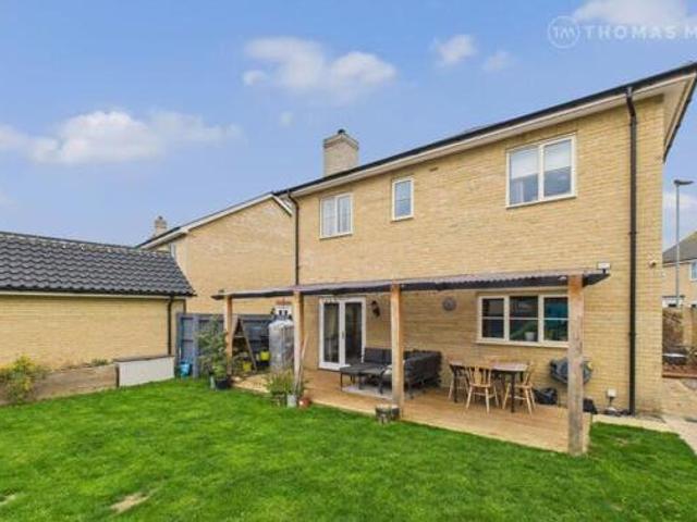 House for sale in Royston, North Hertfordshire
