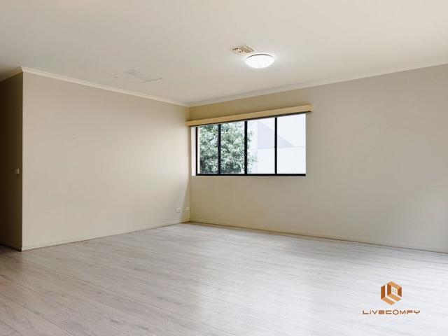 Room for rent in Camerons Creek, Victoria