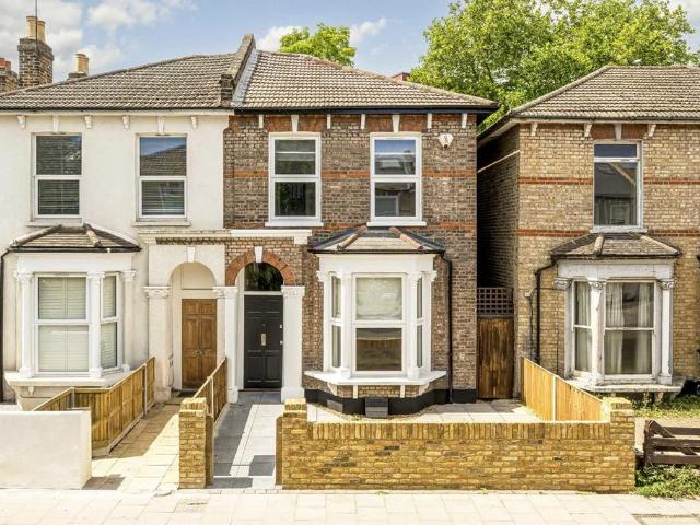 House for rent in East Dulwich, Greater London