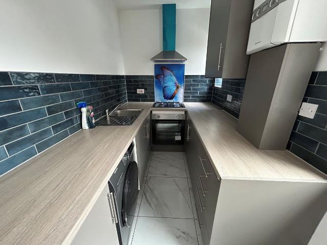 Studio for rent in Halesowen, West Midlands