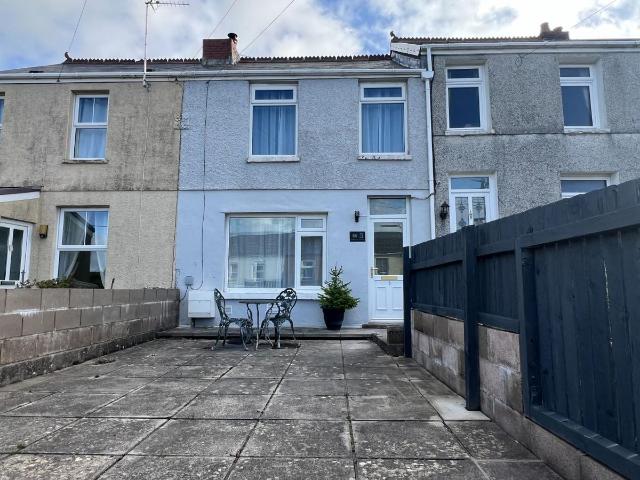 Apartment for rent in Brynna, Wales