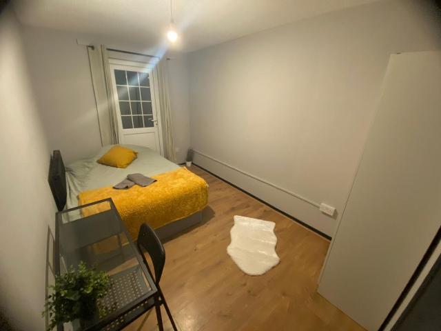 House for rent in Camberwell, Greater London