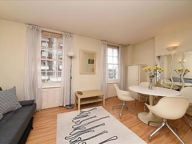 Apartment for rent in Marylebone, Greater London