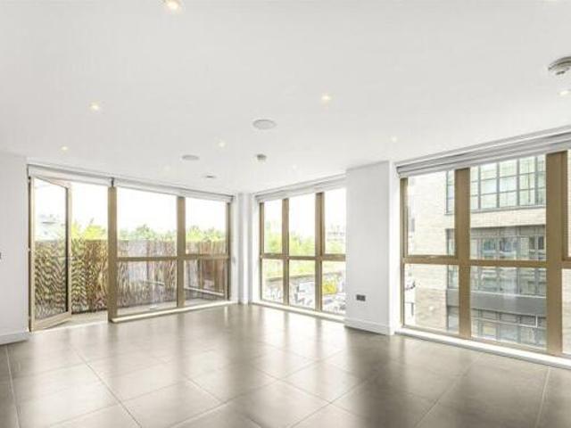 House for rent in Lyons, Greater London