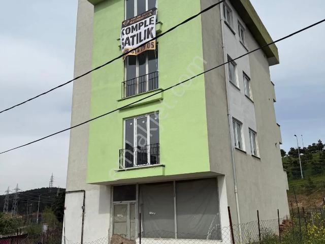 Tuzla, İstanbul içerisinde satılık Bina