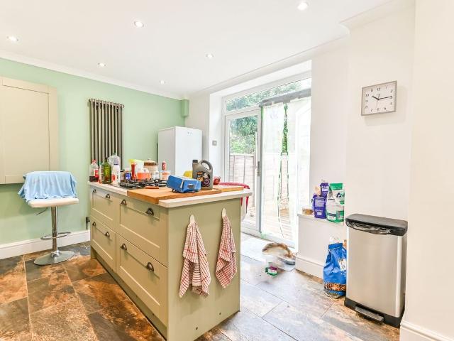 House for rent in London Borough of Southwark, Greater London