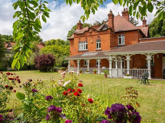 Detached House for sale in Ballsbridge, Dublin