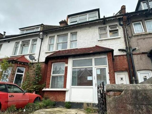 House for sale in London Borough of Croydon, Thornton Heath