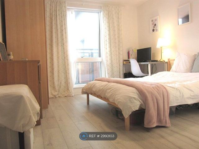 House for rent in Georgia, Greater Manchester