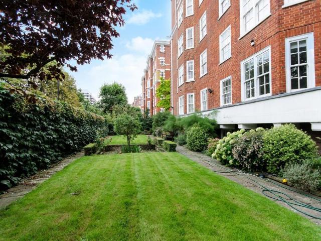 Apartment for rent in St. John's Wood, Isle Of Man