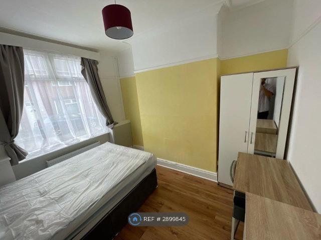 Room for rent in Hempstalls, Butterton