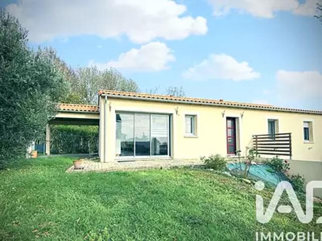 Maison vente à Niort, Mellé