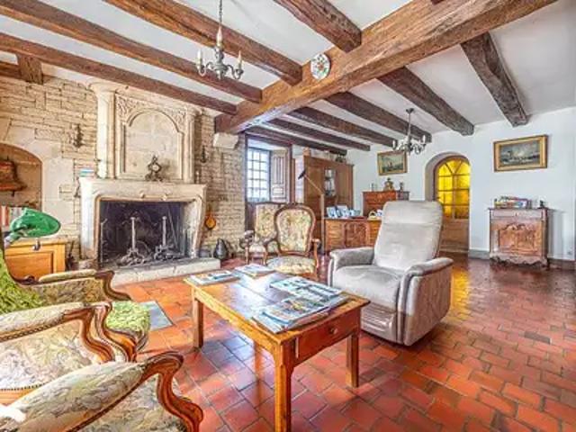 Maison vente à Niort, Mellé
